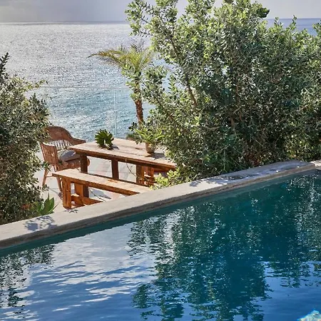 Okulus Madeira Villa *