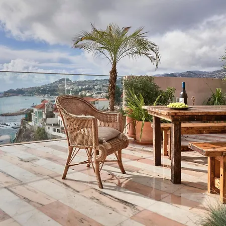 Okulus Madeira Villa Funchal (Madeira)