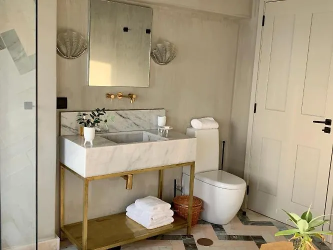 Okulus Madeira Villa